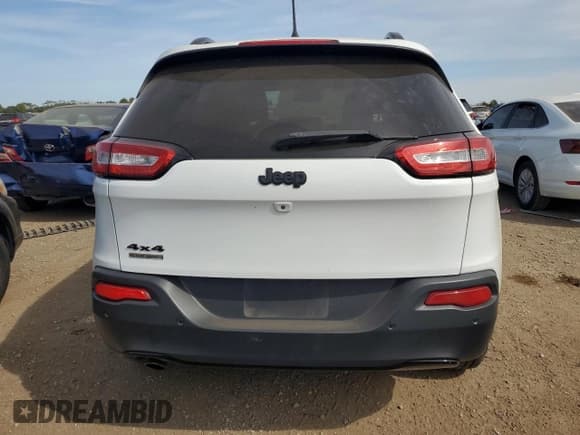 ✅ 2018 Jeep Cherokee Limited • VIN: 1C4PJMDB2JD599279 • Лот: 71830635. Опубликован ранее на Copart с пробегом 93 426 миль. Бесплатный доступ к архиву аукционных продаж из США и подробный отчёт об истории автомобиля на DreamBid. Изображение 6.