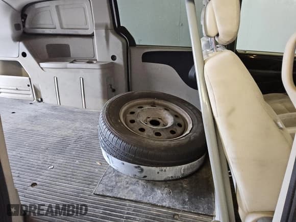 ✅ 2015 Ram Cargo Van Tradesman • VIN: 2C4JRGAG0FR701327 • Лот: 78245884. Опубликован ранее на Copart с пробегом 245 420 миль. Бесплатный доступ к архиву аукционных продаж из США и подробный отчёт об истории автомобиля на DreamBid. Изображение 11.