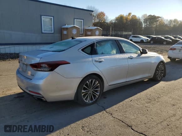 ✅ 2015 Hyundai Genesis 3.8L • VIN: KMHGN4JE2FU075121 • Лот: 89475755. Опубликован ранее на Copart с пробегом 172 152 миль. Бесплатный доступ к архиву аукционных продаж из США и подробный отчёт об истории автомобиля на DreamBid. Изображение 3.