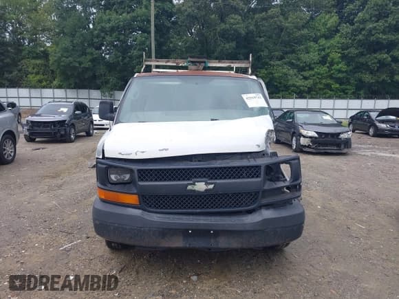 ✅ 2005 Chevrolet Express Cargo • VIN: 1GCGG25V051140061 • Лот: 42919743. Опубликован ранее на IAAI с пробегом 448 511 миль. Бесплатный доступ к архиву аукционных продаж из США и подробный отчёт об истории автомобиля на DreamBid. Изображение 12.