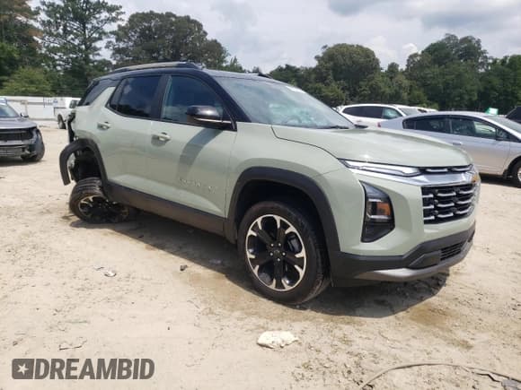 ✅ 2025 Chevrolet Equinox FWD LT • VIN: 3GNAXHEG2SL226865 • Lot: 66185695. Wystawiony na Copart z przebiegiem 8 595 mil. Bezpłatny archiwum sprzedaży aukcyjnych z USA i szczegółowy raport historii pojazdu na DreamBid. Zdjęcie 4.