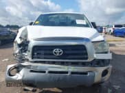 ✅ 2007 Toyota Tundra SR5 • VIN: 5TFRU54167X003028 • Lot: 42733613. Wystawiony na IAAI z przebiegiem 189 783 mil. Bezpłatny archiwum sprzedaży aukcyjnych z USA i szczegółowy raport historii pojazdu na DreamBid. Zdjęcie 12.