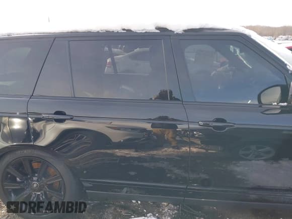 ✅ 2020 Land Rover Range Rover • VIN: SALGS5SE4LA413304 • Lot: 41264428. Listed on IAAI with 56,457 mi. Free auction sales archive from the USA and detailed vehicle history report at DreamBid. Image 14.