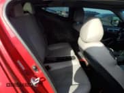 ✅ 2013 Hyundai Veloster w/Black Int • VIN: KMHTC6AD4DU116580 • Lot: 43374595. Wystawiony na Copart z przebiegiem 152 981 mil. Bezpłatny archiwum sprzedaży aukcyjnych z USA i szczegółowy raport historii pojazdu na DreamBid. Zdjęcie 10.