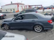 ✅ 2014 Mercedes-Benz C 250 Sport • VIN: WDDGF4HB4EG254230 • Lot: 42865949. Wystawiony na IAAI z przebiegiem 133 717 mil. Bezpłatny archiwum sprzedaży aukcyjnych z USA i szczegółowy raport historii pojazdu na DreamBid. Zdjęcie 14.