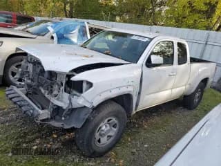 ✅ 2019 Toyota Tacoma SR5 • VIN: 5TFSZ5AN0KX187059 • Lot: 81185185. Listed on Copart with 121,776 mi. Free auction sales archive from the USA and detailed vehicle history report at DreamBid. Image 1.