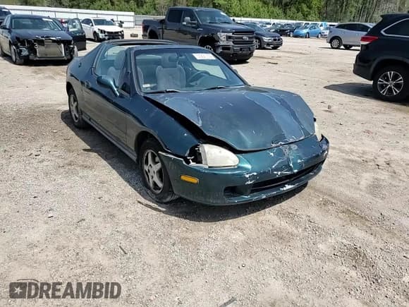 ✅ 1996 Honda del Sol Si • VIN: JHMEH626XTS000484 • Лот: 51231755. Опубликован ранее на Copart с пробегом 246 666 миль. Бесплатный доступ к архиву аукционных продаж из США и подробный отчёт об истории автомобиля на DreamBid. Изображение 11.