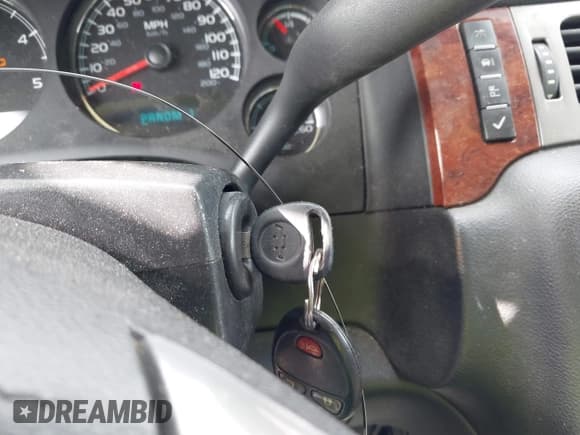 ✅ 2011 Chevrolet Silverado 2500HD LTZ • VIN: 1GC1KYC87BF210545 • Lot: 42316200. Listed on IAAI with 194,310 mi. Free auction sales archive from the USA and detailed vehicle history report at DreamBid. Image 11.