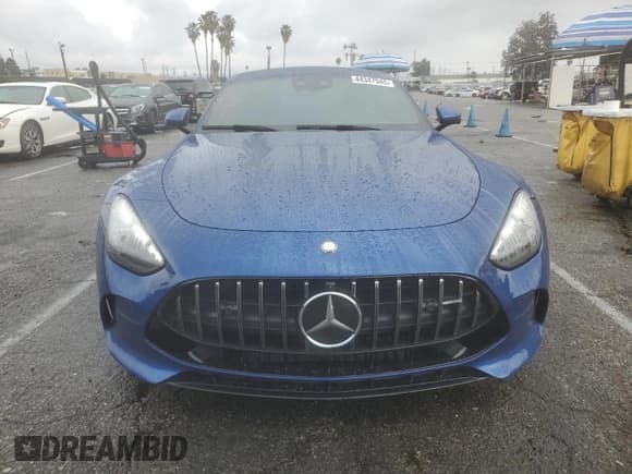✅ 2024 Mercedes-Benz AMG GT 55 • VIN: W1KRJ8AB2RF001959 • Lot: 44347545. Wystawiony na Copart z przebiegiem 3 044 mil. Bezpłatny archiwum sprzedaży aukcyjnych z USA i szczegółowy raport historii pojazdu na DreamBid. Zdjęcie 5.