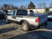 ✅ 1996 Chevrolet S-10 LS • VIN: 1GCCS19X1TK216512 • Лот: 85326604. Опубликован ранее на Copart с пробегом 201 280 миль. Бесплатный доступ к архиву аукционных продаж из США и подробный отчёт об истории автомобиля на DreamBid. Изображение 2.