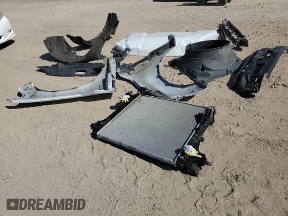 ✅ 2022 Ford F-250 XL • VIN: 1FTBF2A62NEF57914 • Lot: 74834044. Wystawiony na Copart z przebiegiem 33 394 mil. Bezpłatny archiwum sprzedaży aukcyjnych z USA i szczegółowy raport historii pojazdu na DreamBid. Zdjęcie 12.