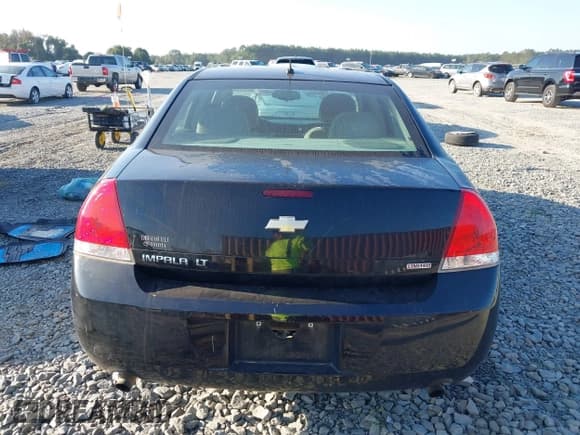 ✅ 2016 Chevrolet Impala LT • VIN: 2G1WB5E34G1123005 • Лот: 43206839. Опубликован ранее на IAAI с пробегом 211 061 миль. Бесплатный доступ к архиву аукционных продаж из США и подробный отчёт об истории автомобиля на DreamBid. Изображение 15.