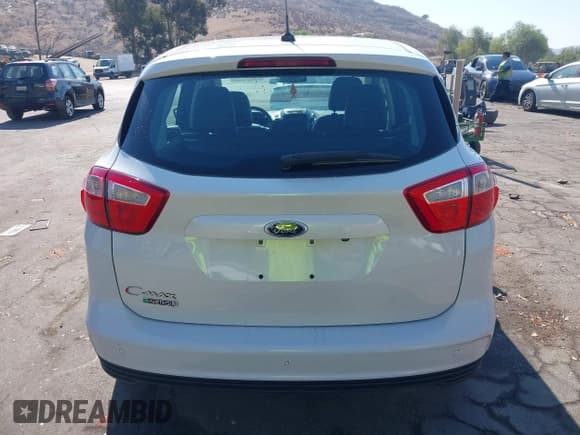 ✅ 2016 Ford C-Max SEL • VIN: 1FADP5CU8GL112343 • Лот: 42922638. Опубликован ранее на IAAI с пробегом 205 856 миль. Бесплатный доступ к архиву аукционных продаж из США и подробный отчёт об истории автомобиля на DreamBid. Изображение 16.