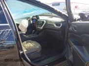 ✅ 2017 GMC Acadia SLE • VIN: 1GKKNLLSXHZ182522 • Lot: 43659534. Wystawiony na IAAI z przebiegiem 119 723 mil. Bezpłatny archiwum sprzedaży aukcyjnych z USA i szczegółowy raport historii pojazdu na DreamBid. Zdjęcie 5.