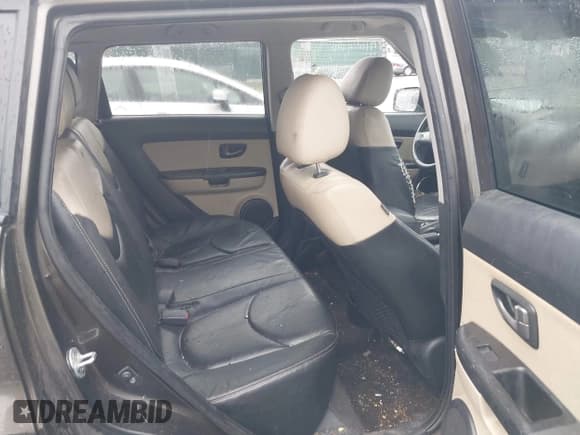 ✅ 2011 Kia Soul + • VIN: KNDJT2A28B7202697 • Lot: 42252065. Listed on IAAI with 152,202 mi. Free auction sales archive from the USA and detailed vehicle history report at DreamBid. Image 8.