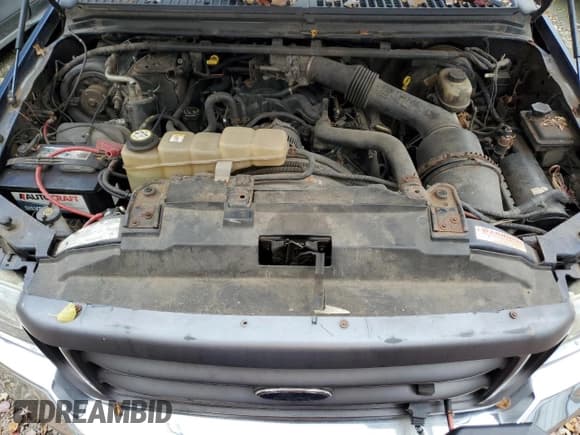 ✅ 2004 Ford F-250 XL • VIN: 1FTNF21L84EC53410 • Лот: 86488395. Опубликован ранее на Copart с пробегом Не указан. Бесплатный доступ к архиву аукционных продаж из США и подробный отчёт об истории автомобиля на DreamBid. Изображение 11.