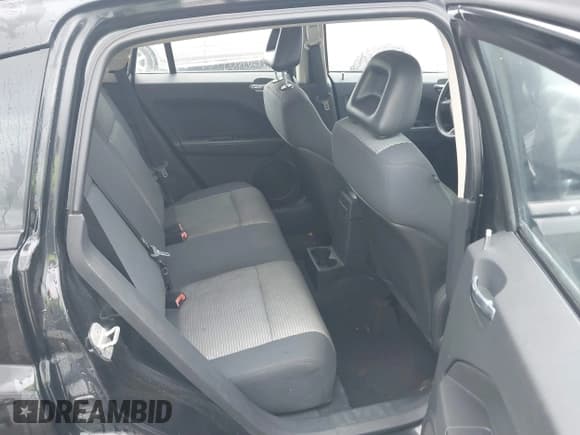 ✅ 2008 Dodge Caliber SXT • VIN: 1B3HB48B88D683307 • Лот: 41214044. Опубликован ранее на IAAI с пробегом 173 668 миль. Бесплатный доступ к архиву аукционных продаж из США и подробный отчёт об истории автомобиля на DreamBid. Изображение 8.