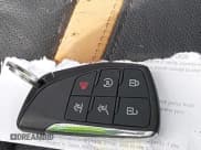 ✅ 2021 GMC Yukon XL AT4 • VIN: 1GKS2HKD7MR373365 • Лот: 42670997. Опубликован ранее на IAAI с пробегом 62 158 миль. Бесплатный доступ к архиву аукционных продаж из США и подробный отчёт об истории автомобиля на DreamBid. Изображение 11.