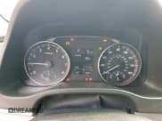 ✅ 2017 Hyundai Elantra SE • VIN: 5NPD84LFXHH087874 • Lot: 70935285. Listed on Copart with 113,007 mi. Free auction sales archive from the USA and detailed vehicle history report at DreamBid. Image 9.