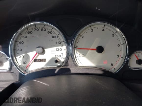 ✅ 2007 Saturn VUE V6 • VIN: 5GZCZ53437S853438 • Lot: 42125123. Wystawiony na IAAI z przebiegiem 194 065 mil. Bezpłatny archiwum sprzedaży aukcyjnych z USA i szczegółowy raport historii pojazdu na DreamBid. Zdjęcie 7.