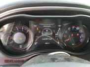 ✅ 2017 Dodge Challenger R/T • VIN: 2C3CDZBT0HH613387 • Lot: 48521844. Wystawiony na Copart z przebiegiem 128 886 mil. Bezpłatny archiwum sprzedaży aukcyjnych z USA i szczegółowy raport historii pojazdu na DreamBid. Zdjęcie 9.