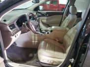 ✅ 2018 GMC Acadia Denali • VIN: 1GKKNXLS3JZ109960 • Lot: 90022535. Wystawiony na Copart z przebiegiem 116 270 mil. Bezpłatny archiwum sprzedaży aukcyjnych z USA i szczegółowy raport historii pojazdu na DreamBid. Zdjęcie 7.