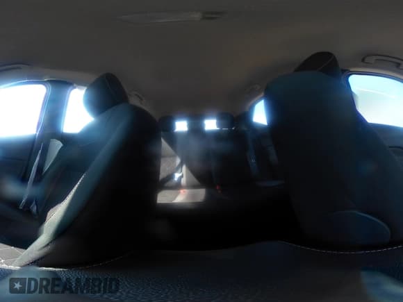 ✅ 2020 Nissan Kicks SV • VIN: 3N1CP5CV2LL535077 • Lot: 43233118. Listed on IAAI with 32,789 mi. Free auction sales archive from the USA and detailed vehicle history report at DreamBid. Image 18.