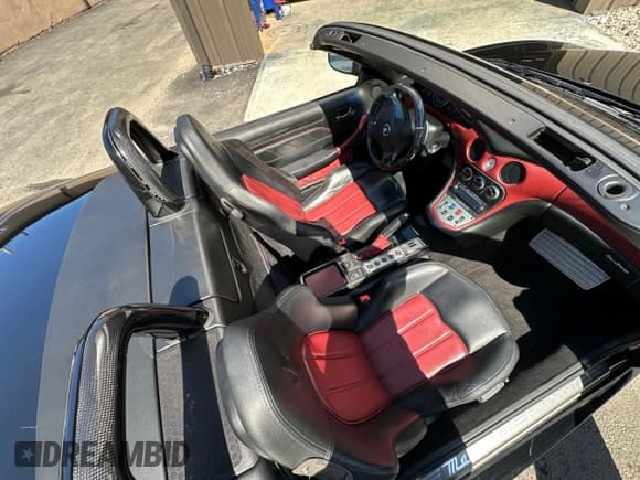 ✅ 2006 Maserati GranSport • VIN: ZAMEB18A660026402 • Лот: 55486035. Опубликован ранее на Copart с пробегом 56 515 миль. Бесплатный доступ к архиву аукционных продаж из США и подробный отчёт об истории автомобиля на DreamBid. Изображение 9.