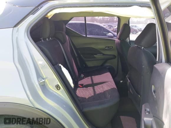 ✅ 2023 Nissan Kicks SV • VIN: 3N1CP5CV2PL503994 • Lot: 43617262. Listed on IAAI with 52,301 mi. Free auction sales archive from the USA and detailed vehicle history report at DreamBid. Image 8.