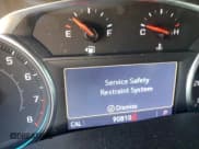 ✅ 2022 Chevrolet Traverse RS • VIN: 1GNERJKW1NJ106694 • Lot: 51913235. Wystawiony na Copart z przebiegiem 90 810 mil. Bezpłatny archiwum sprzedaży aukcyjnych z USA i szczegółowy raport historii pojazdu na DreamBid. Zdjęcie 9.