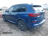✅ 2019 BMW X5 xDrive50i • VIN: 5UXJU2C54KLN49907 • Лот: 43281101. Опубликован ранее на IAAI с пробегом 53 335 миль. Бесплатный доступ к архиву аукционных продаж из США и подробный отчёт об истории автомобиля на DreamBid. Изображение 3.