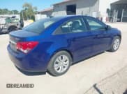 ✅ 2013 Chevrolet Cruze LS • VIN: 1G1PA5SH7D7185147 • Lot: 43296228. Listed on IAAI with 127,952 mi. Free auction sales archive from the USA and detailed vehicle history report at DreamBid. Image 4.