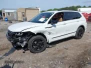 ✅ 2024 Volkswagen Tiguan SE R-Line Black • VIN: 3VVCB7AX4RM099266 • Lot: 42236374. Wystawiony na IAAI z przebiegiem 16 788 mil. Bezpłatny archiwum sprzedaży aukcyjnych z USA i szczegółowy raport historii pojazdu na DreamBid. Zdjęcie 18.