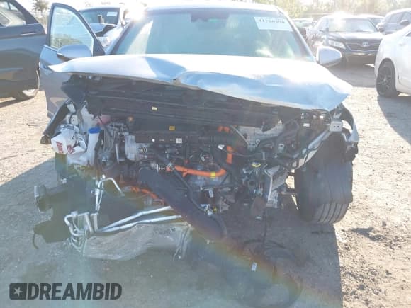 ✅ 2022 Hyundai Ioniq SEL • VIN: KMHC85LC4NU281272 • Lot: 41780390. Wystawiony na IAAI z przebiegiem 6 159 mil. Bezpłatny archiwum sprzedaży aukcyjnych z USA i szczegółowy raport historii pojazdu na DreamBid. Zdjęcie 6.