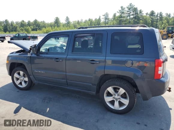 ✅ 2014 Jeep Patriot Latitude • VIN: 1C4NJRFB1ED847884 • Лот: 68224005. Опубликован ранее на Copart с пробегом Не указан. Бесплатный доступ к архиву аукционных продаж из США и подробный отчёт об истории автомобиля на DreamBid. Изображение 2.