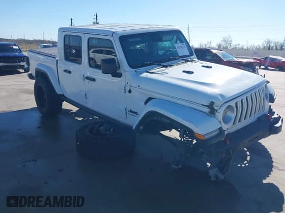 ✅ 2020 Jeep Gladiator Overland • VIN: 1C6HJTFG9LL125529 • Lot: 41196716. Wystawiony na IAAI z przebiegiem 79 029 mil. Bezpłatny archiwum sprzedaży aukcyjnych z USA i szczegółowy raport historii pojazdu na DreamBid. Zdjęcie 1.