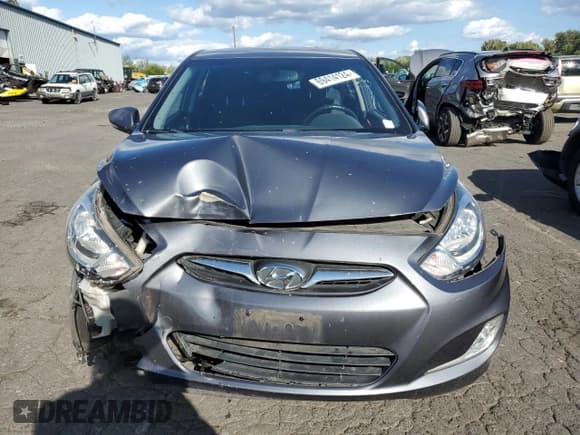 ✅ 2013 Hyundai Accent SE • VIN: KMHCU5AE4DU088005 • Лот: 69414124. Опубликован ранее на Copart с пробегом Не указан. Бесплатный доступ к архиву аукционных продаж из США и подробный отчёт об истории автомобиля на DreamBid. Изображение 5.