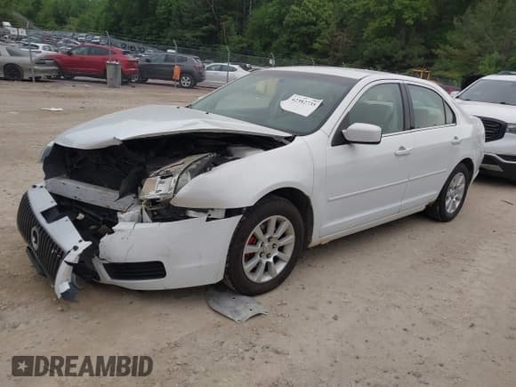 ✅ 2006 Mercury Milan • VIN: 3MEFM07186R641191 • Lot: 42382735. Listed on IAAI with 151,872 mi. Free auction sales archive from the USA and detailed vehicle history report at DreamBid. Image 17.