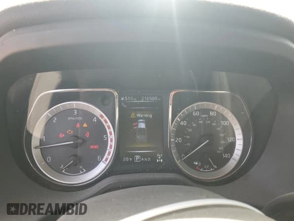 ✅ 2018 Nissan Titan SV • VIN: 1N6BA1F41JN517296 • Lot: 49090835. Wystawiony na Copart z przebiegiem 210 589 mil. Bezpłatny archiwum sprzedaży aukcyjnych z USA i szczegółowy raport historii pojazdu na DreamBid. Zdjęcie 9.