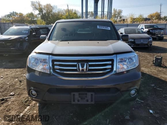 ✅ 2014 Honda Pilot EX-L • VIN: 5FNYF4H54EB041104 • Lot: 90890365. Listed on Copart with 175,935 mi. Free auction sales archive from the USA and detailed vehicle history report at DreamBid. Image 5.