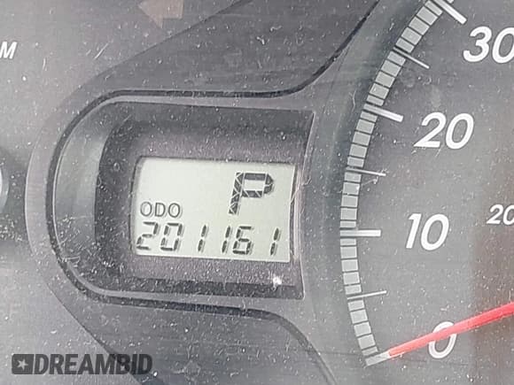 ✅ 2014 Toyota Sienna LE AAS • VIN: 5TDKK3DC7ES435563 • Lot: 43014633. Listed on IAAI with 201,161 mi. Free auction sales archive from the USA and detailed vehicle history report at DreamBid. Image 15.