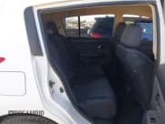 ✅ 2007 Nissan Versa SL • VIN: 3N1BC13E37L365561 • Lot: 42896443. Wystawiony na IAAI z przebiegiem 192 270 mil. Bezpłatny archiwum sprzedaży aukcyjnych z USA i szczegółowy raport historii pojazdu na DreamBid. Zdjęcie 8.