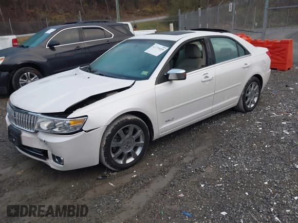 ✅ 2009 Lincoln MKZ • VIN: 3LNHM26TX9R634784 • Лот: 43729098. Опубликован ранее на IAAI с пробегом 98 840 миль. Бесплатный доступ к архиву аукционных продаж из США и подробный отчёт об истории автомобиля на DreamBid. Изображение 17.