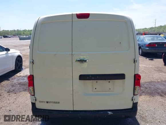 2015 Chevrolet City Express Cargo LT с VIN 3N63M0ZN7FK720071, выставлен на аукционе IAAI как лот 42137018 с пробегом 213 270 миль миль и . История ставок и продаж доступна на DreamBid. Изображение 16.