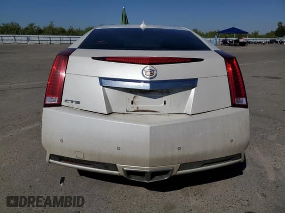 ✅ 2011 Cadillac CTS Premium • VIN: 1G6DP1ED9B0166411 • Lot: 85696865. Wystawiony na Copart z przebiegiem 124 385 mil. Bezpłatny archiwum sprzedaży aukcyjnych z USA i szczegółowy raport historii pojazdu na DreamBid. Zdjęcie 6.