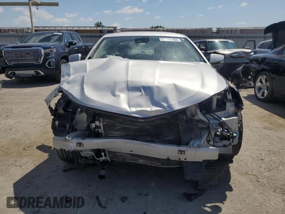 ✅ 2017 Chevrolet Impala LT • VIN: 2G1105S35H9104194 • Лот: 63594784. Опубликован ранее на Copart с пробегом 92 971 миль. Бесплатный доступ к архиву аукционных продаж из США и подробный отчёт об истории автомобиля на DreamBid. Изображение 5.