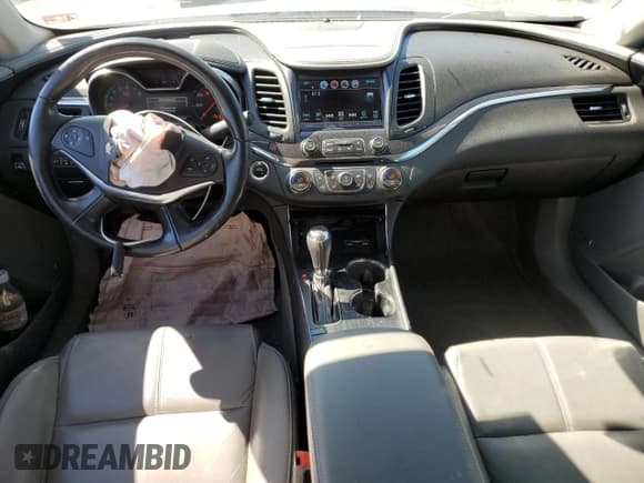 ✅ 2017 Chevrolet Impala LT • VIN: 2G1105S30H9145123 • Лот: 65518914. Опубликован ранее на Copart с пробегом 47 443 миль. Бесплатный доступ к архиву аукционных продаж из США и подробный отчёт об истории автомобиля на DreamBid. Изображение 8.