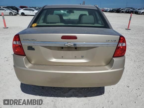 2007 Chevrolet Malibu 2LT z VIN 1G1ZT58N17F207847, wystawiony jako Copart lot #67527184 z przebiegiem 197 198 mil mil oraz Szkoda całkowita • Salvage title. Historia ofert i sprzedaży dostępna na DreamBid. Obrazek 6.