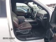 ✅ 2016 Ford F-150 Limited • VIN: 1FTEW1EG7GFA30054 • Lot: 43242204. Wystawiony na IAAI z przebiegiem 123 302 mil. Bezpłatny archiwum sprzedaży aukcyjnych z USA i szczegółowy raport historii pojazdu na DreamBid. Zdjęcie 5.