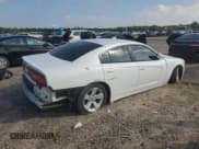 ✅ 2011 Dodge Charger SE • VIN: 2B3CL3CG8BH563750 • Lot: 82713125. Wystawiony na Copart z przebiegiem 81 221 mil. Bezpłatny archiwum sprzedaży aukcyjnych z USA i szczegółowy raport historii pojazdu na DreamBid. Zdjęcie 3.